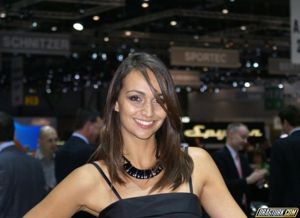 2010 Geneva Motor Show Babes