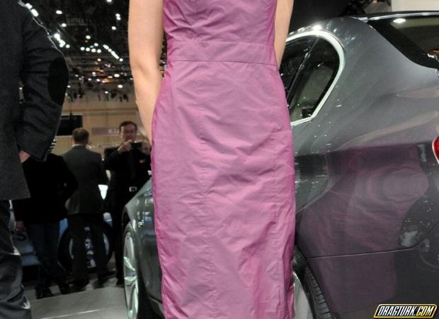 2010 Geneva Motor Show Babes