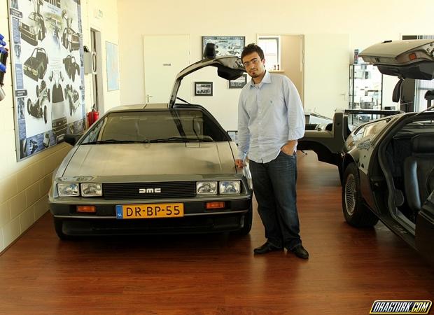 DeLorean DMC-12