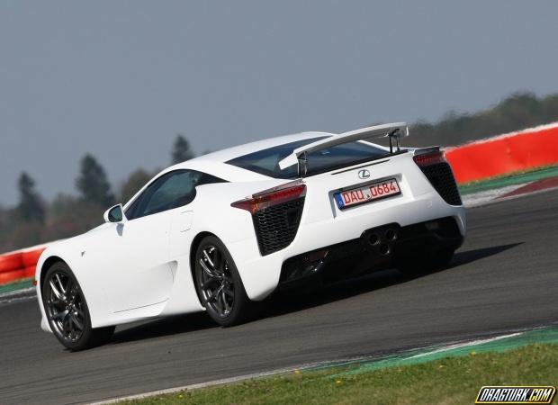 Lexus LFA