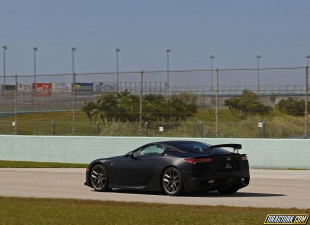 Lexus LFA