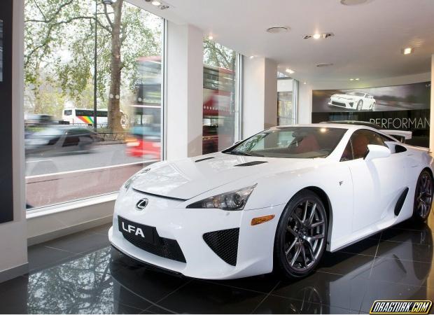 Lexus LFA