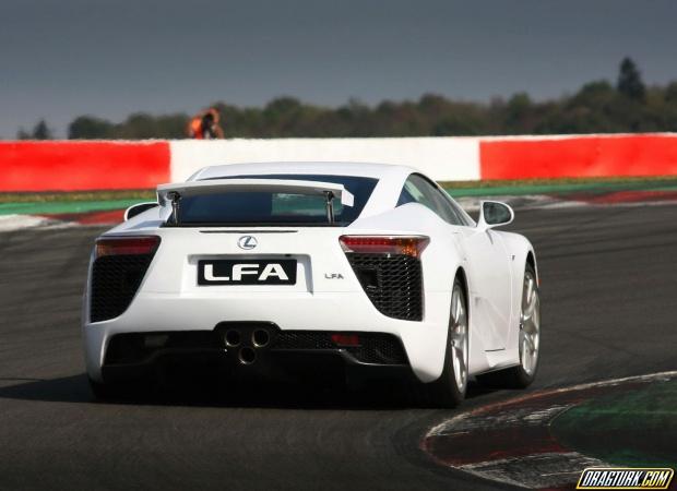 Lexus LFA