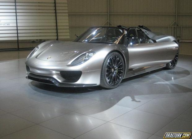 Porsche 918 Spyder Concept