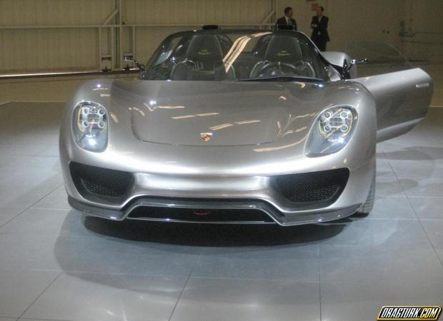 Porsche 918 Spyder Concept