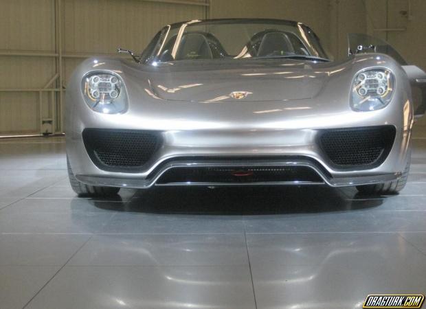 Porsche 918 Spyder Concept