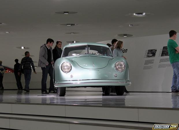 Porsche Museum Stuttgart